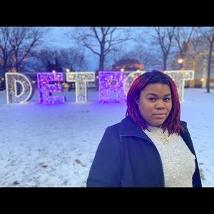 Meet your Posher, Ariel